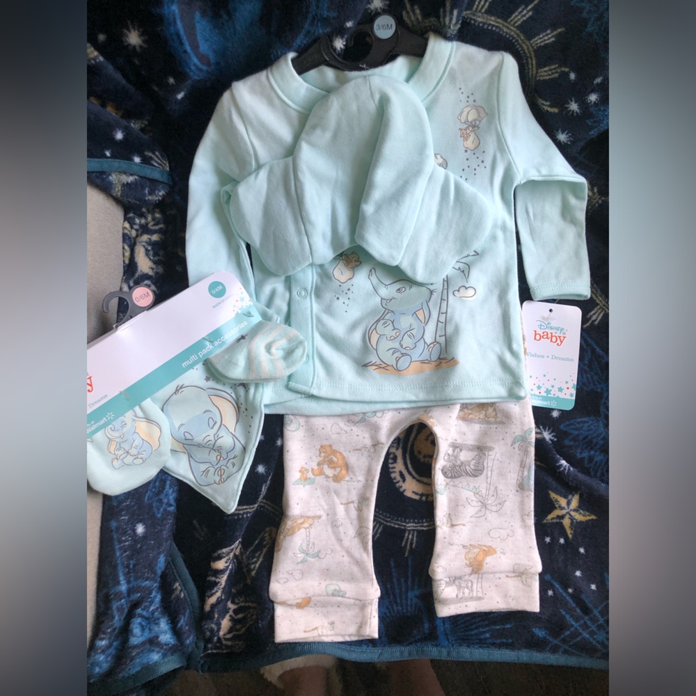 NWT Disney Dumbo Sets